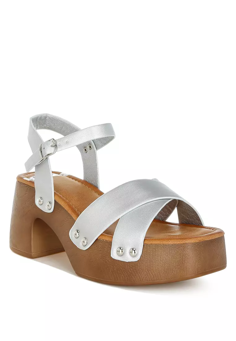 Metallic Pleather Clog Sandals in Silver