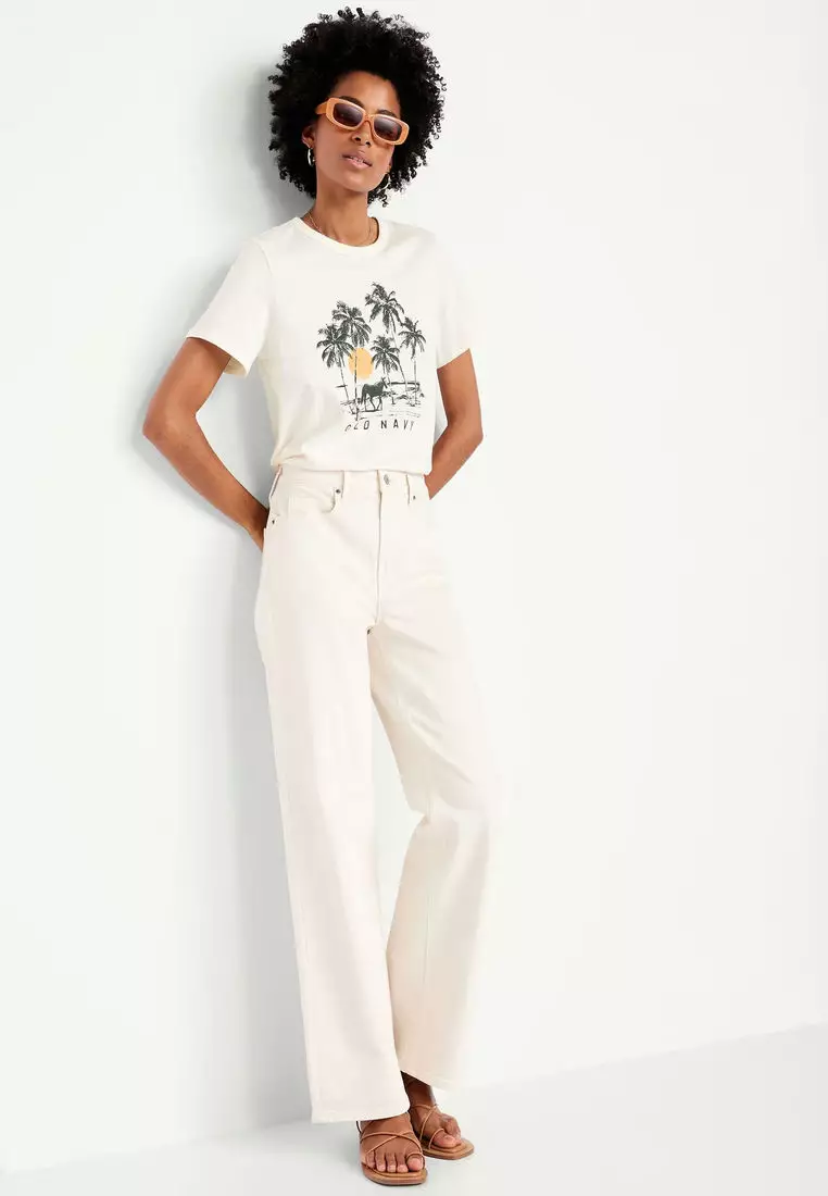 EveryWear Logo Graphic T-Shirt