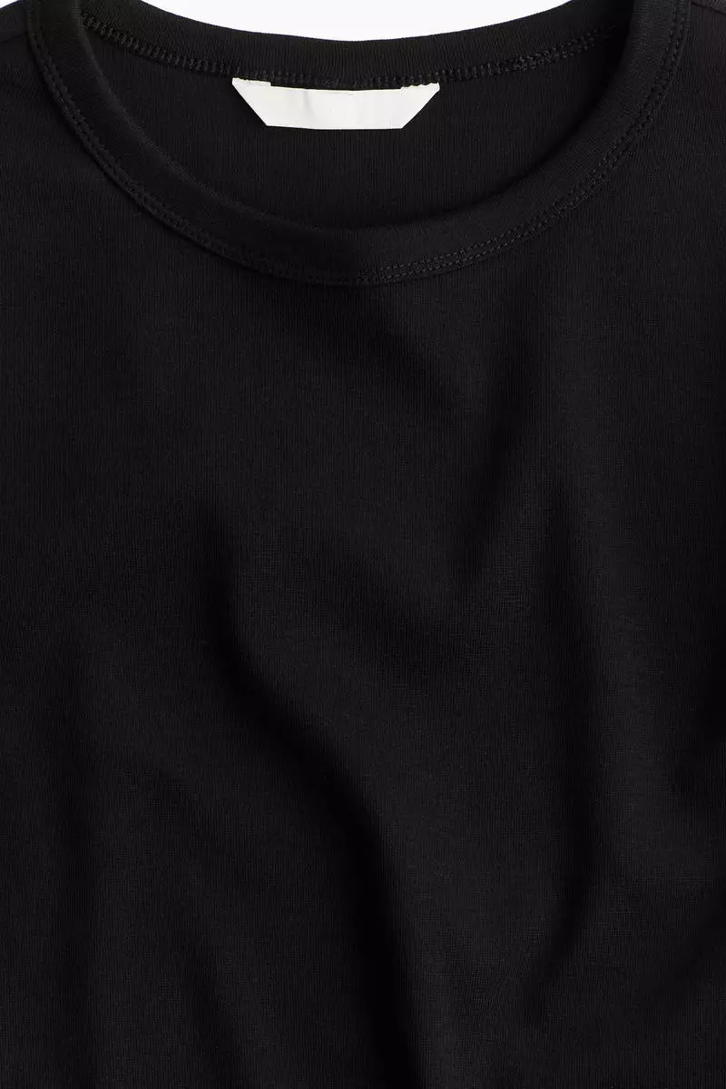 Long-sleeved jersey top