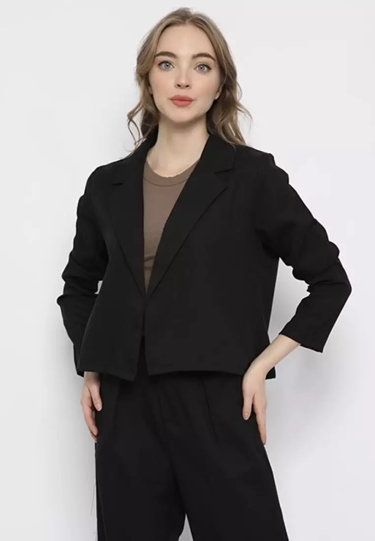 Mannequin Casual Crop Blazer