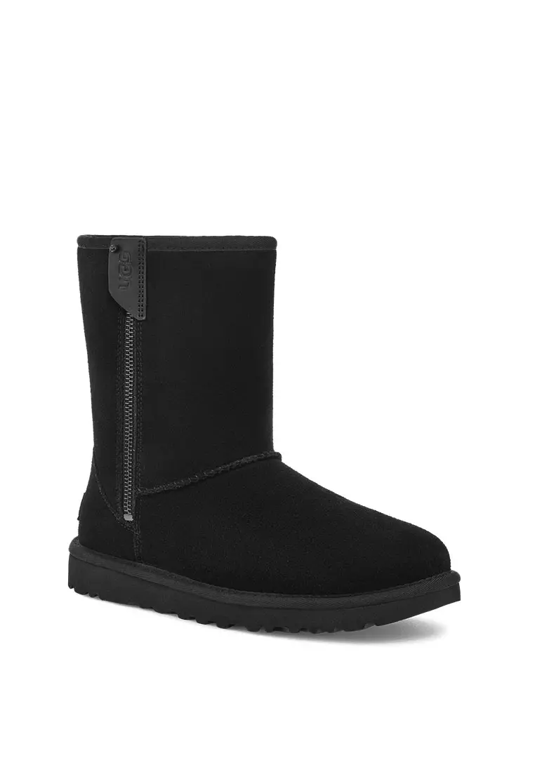 Buy UGG Women's Classic Short Bailey Zip Boots - Black