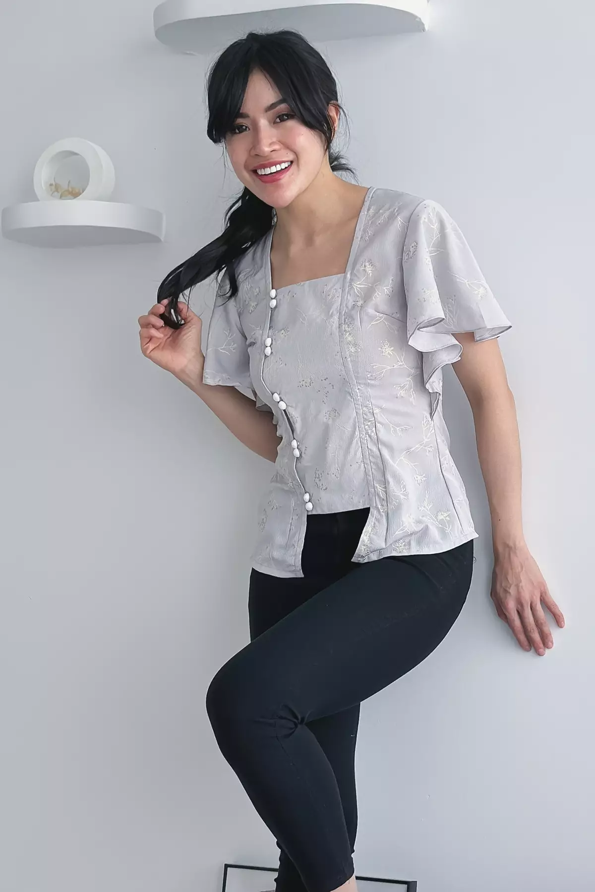 Soraya Dainty Grey Kebaya