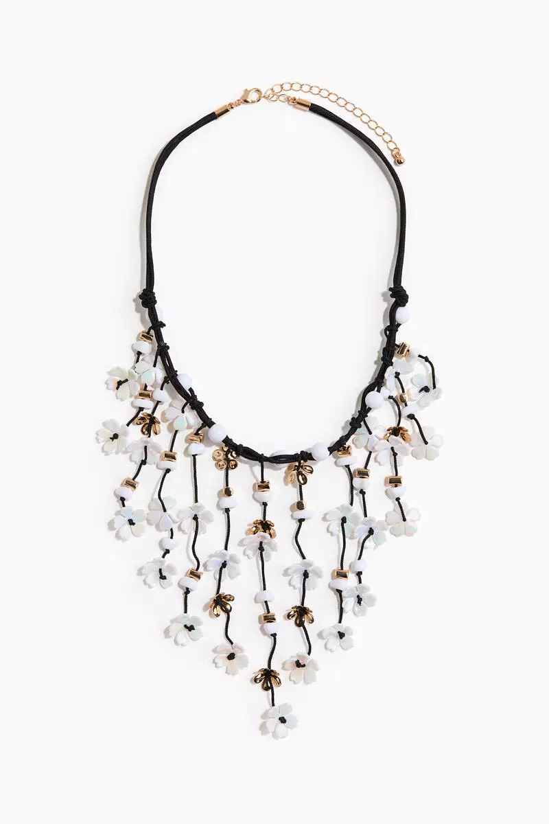 Waterfall cord necklace