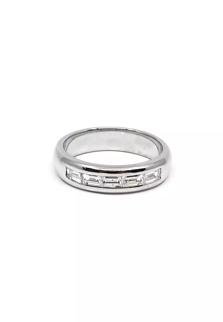 14K White Gold Lady Ring with Diamonds
