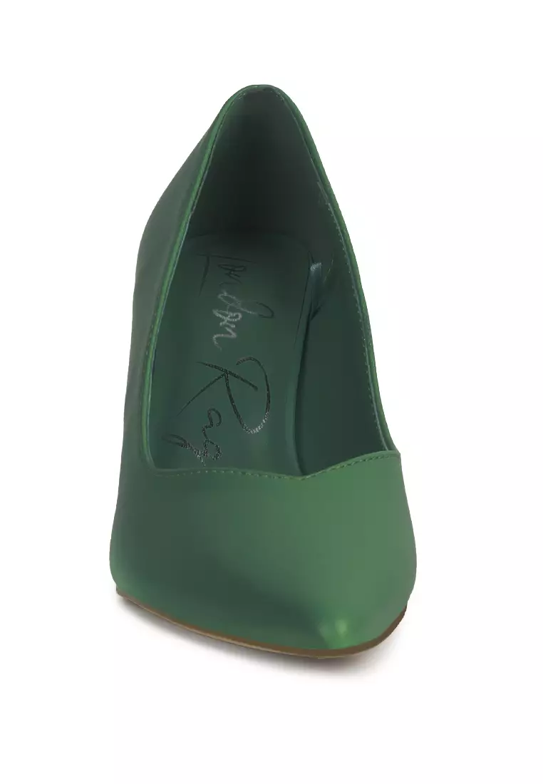Sepatu hak stiletto berujung runcing warna hijau