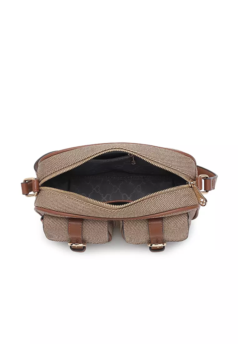 Women's Sling Bag / Crossbody Bag / Shoulder Bag - Brown