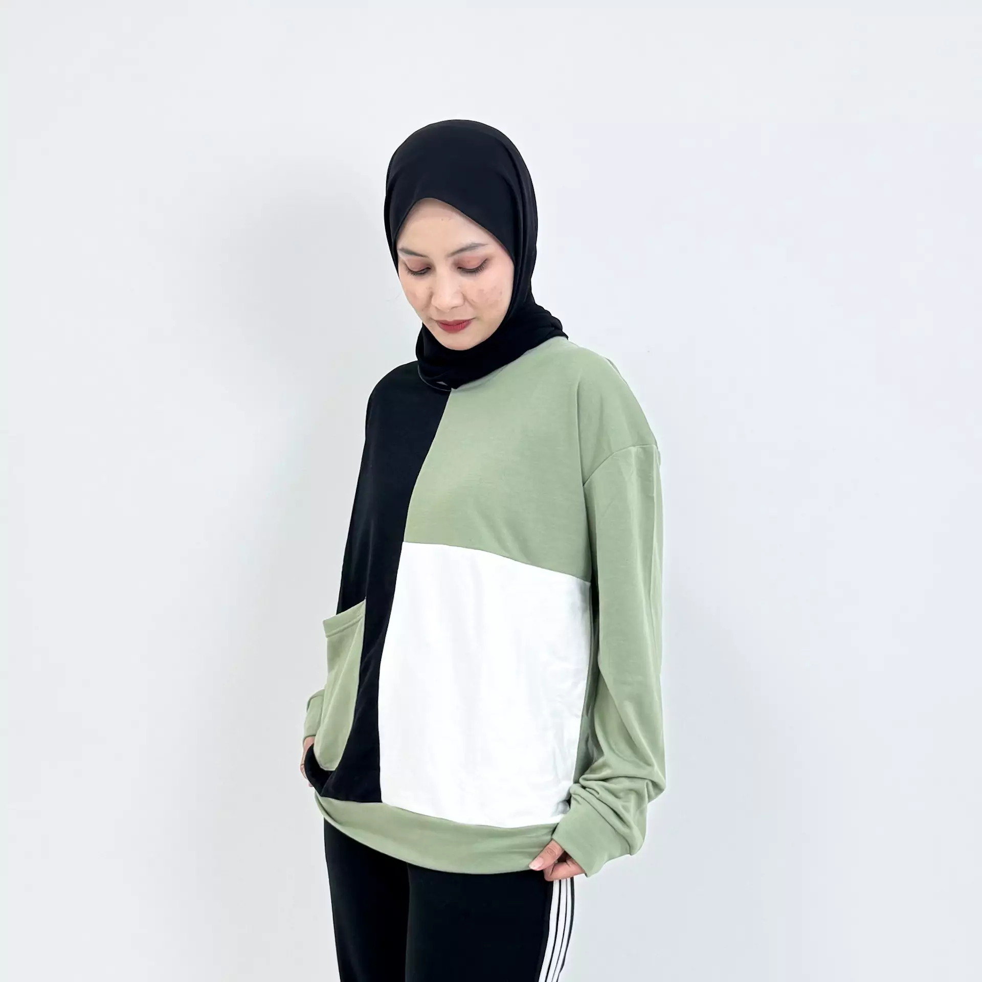 Setelan Training Joanita [MINT] Oneset Sweater Celana Olahraga Fit XXL