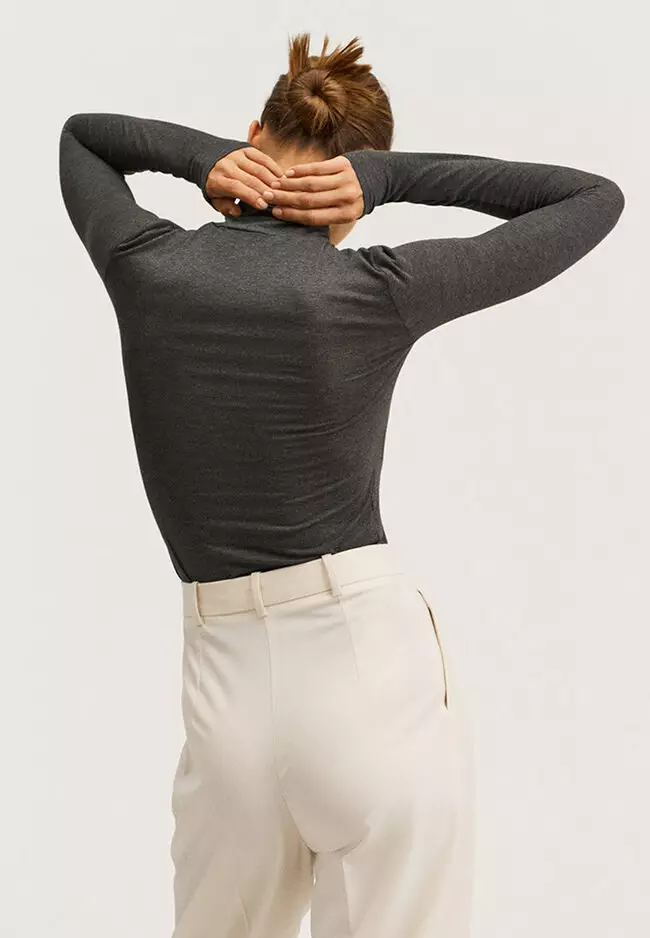 Turtleneck Long-Sleeved T-Shirt