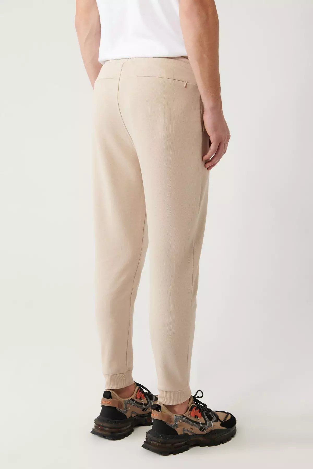 Men's Beige Waist Tied 3 Thread Raised Printed Sweatpants A32Y3411