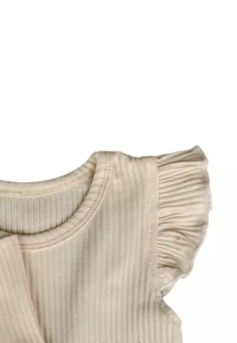 Xyrene Outfit Set Beige