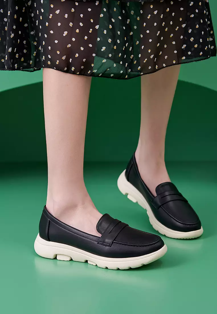 Penny Synthetic Leather Slip-Ons ALM888-1