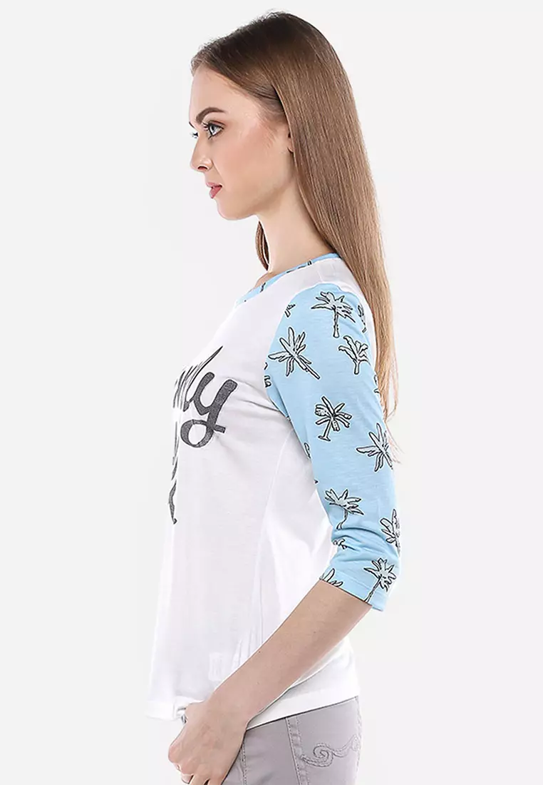 Slim Fit - Kaos Wanita - Putih - Gambar Sablon