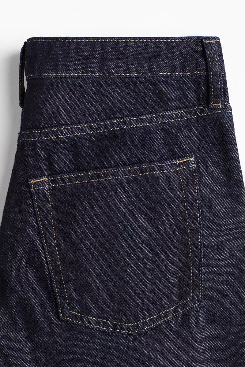 Feather Soft Wide Regular Jeans