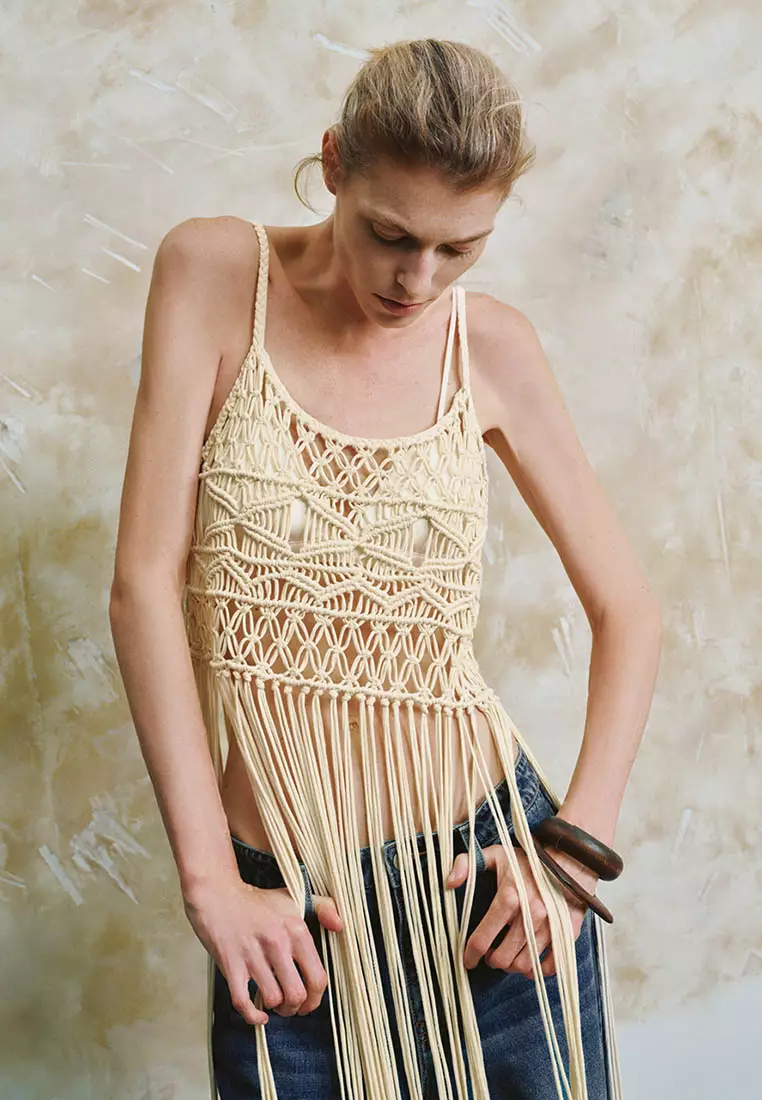 UR秋季新款女装度假波西米亚风流苏无袖针织衫UWH940070