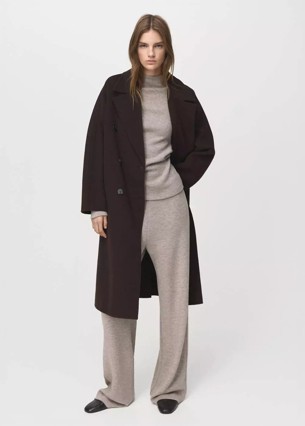 Sweater rajut halus dengan kerah perkins