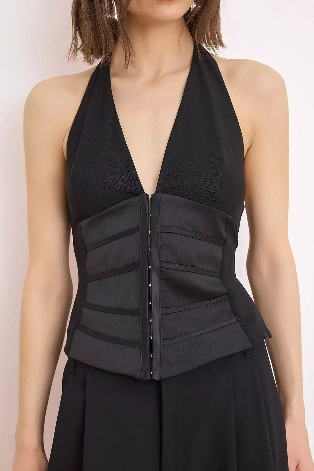 Black Agraf Closure Satin Woven Stylish Bustier Tprss26Bs12