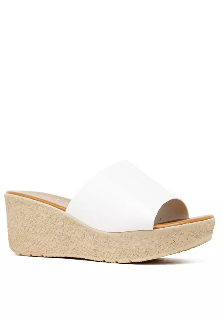 Gianna deals wedge sandal