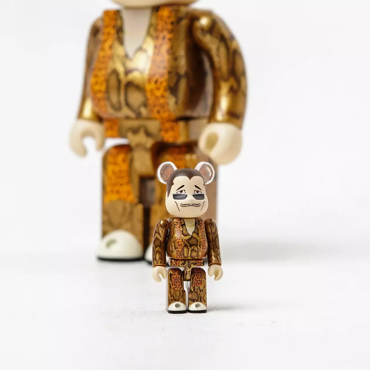 BEARBRICK PIKO TARO PPAP 400 100 100% ORIGINAL - 400% 100%