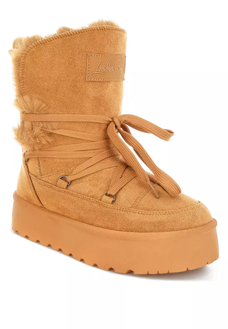 Chunky Faux Fur Snow Boots in Tan