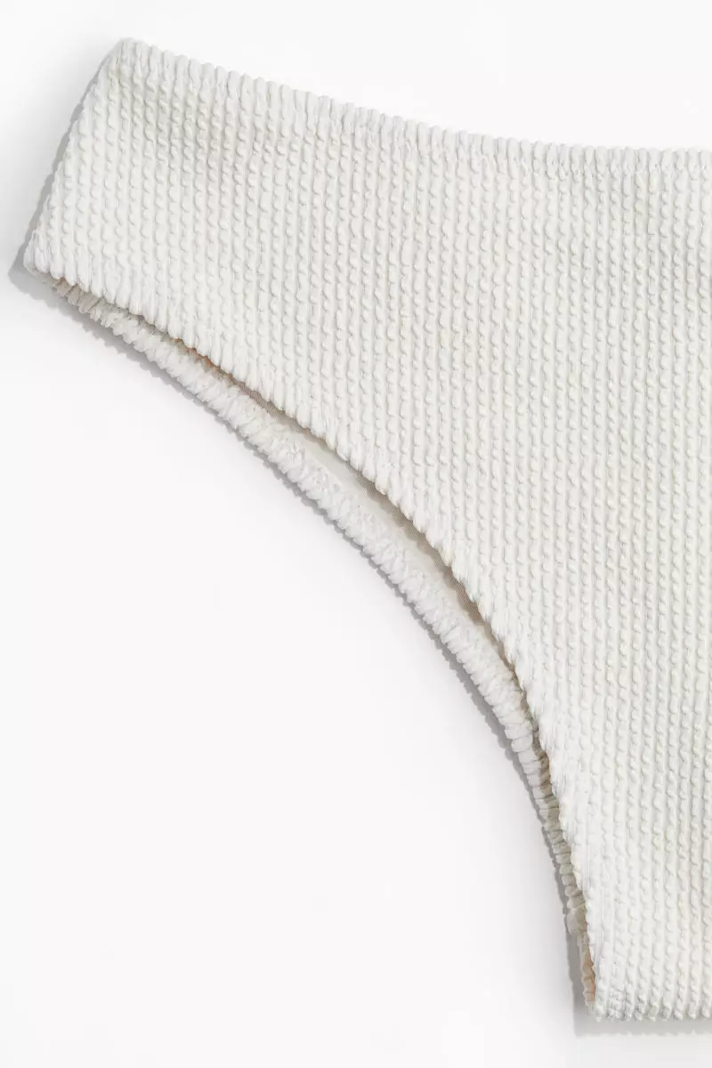 Brazilian bikini bottoms