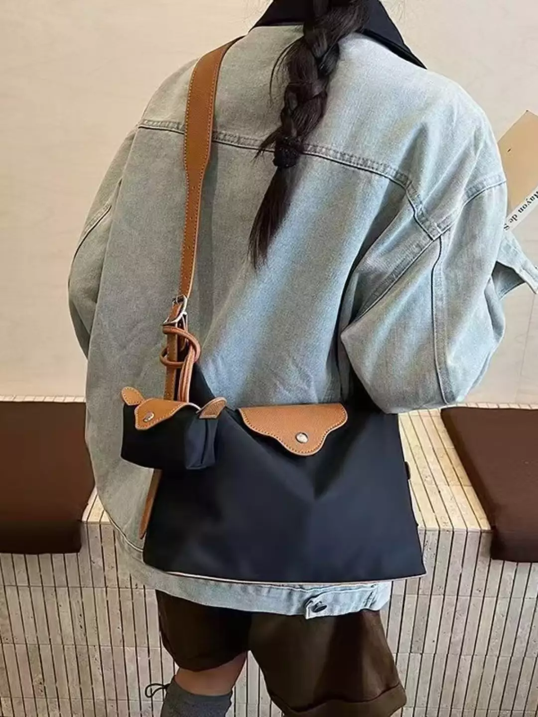 Vedlyn Calya Tas Selempang Wanita model Stylish Elegan free mini pouch – Black