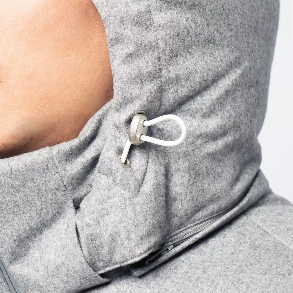 [4.4PRIL KEJUTAN HARGA] Wool Beaver Down Jacket with Heat-Bonded Seams and Detachable Hood Light Grey