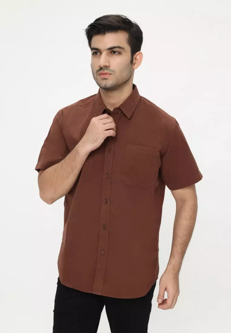 POLICE Kemeja Polos Cordoray Coklat Tua Reguler Fit Pria