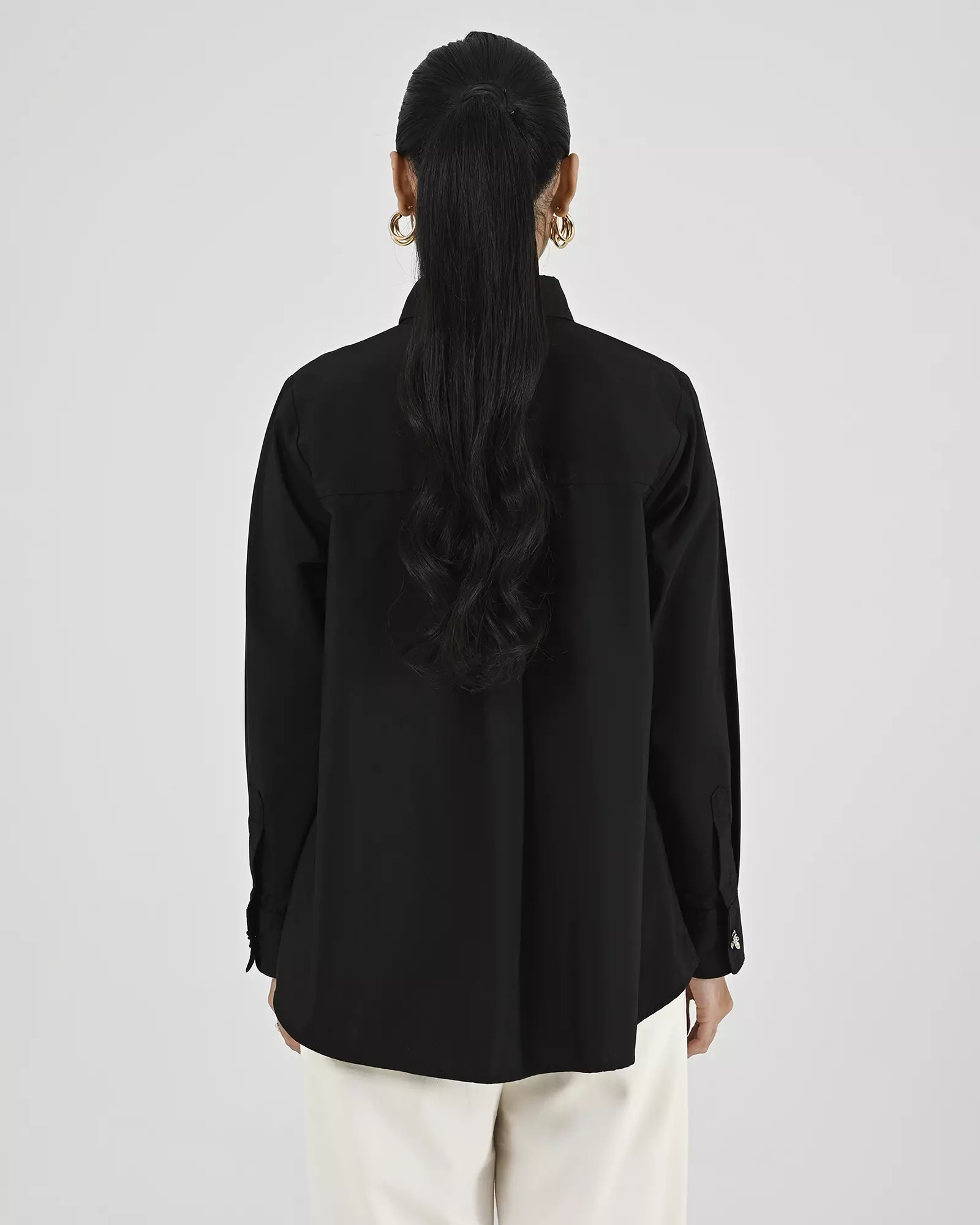 Geulis.id JURISA SHIRT - Black