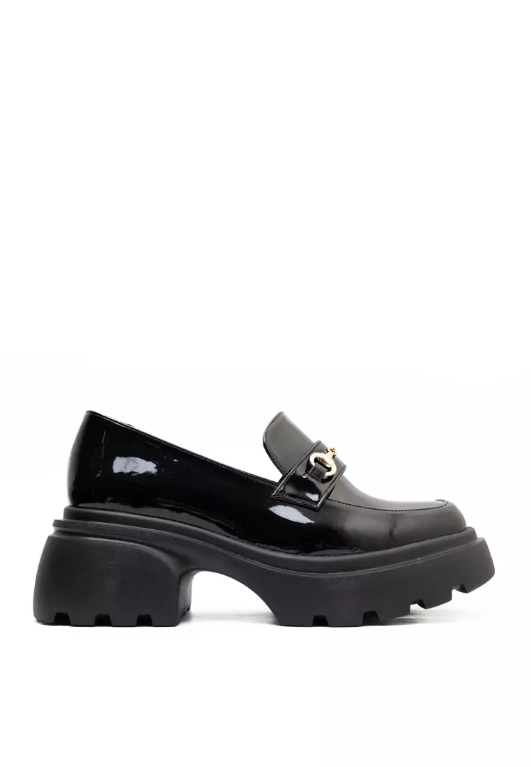 Discount on Zanea Shoes  shoes - SKU: London Loafers