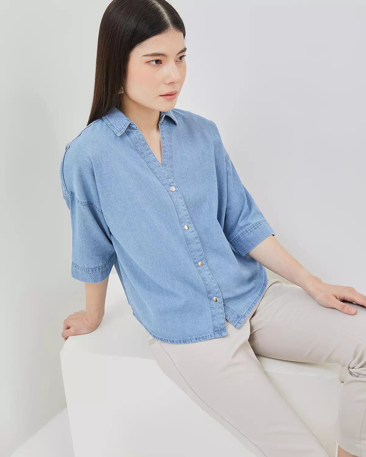WOMEN'S BLUE DENIM V-NECK SHIRT