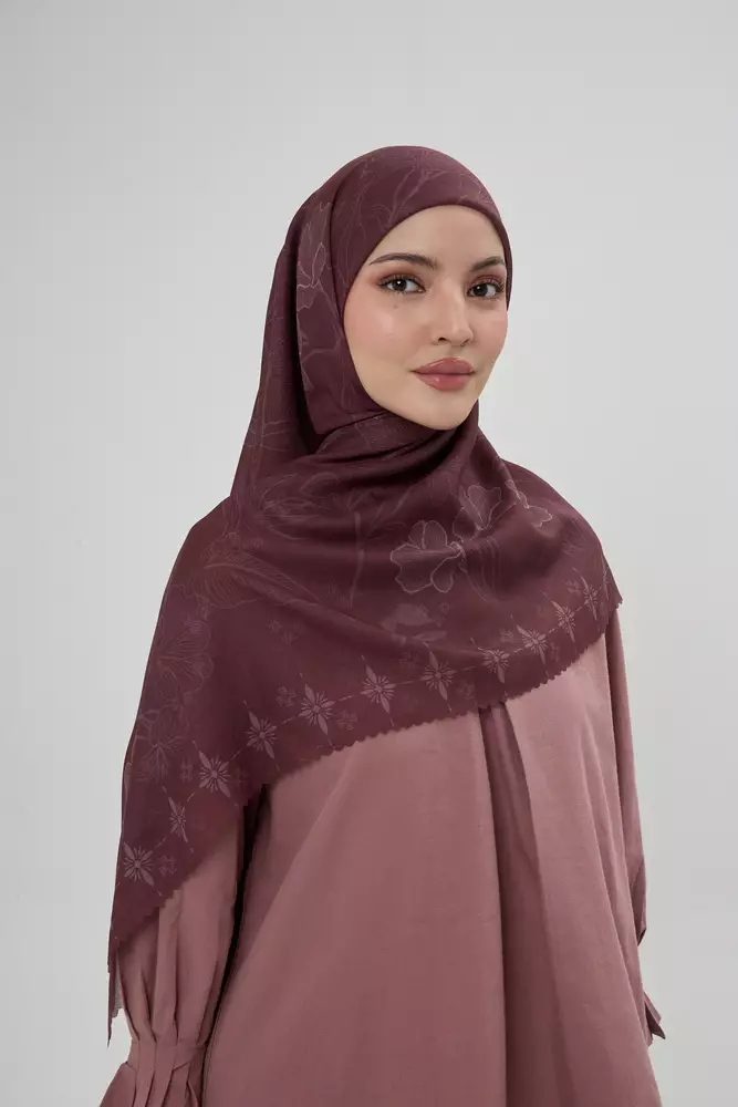 MFMW Twilight Scarf - Kerudung Segi Empat Premium Motif Bunga - Burnt Maple