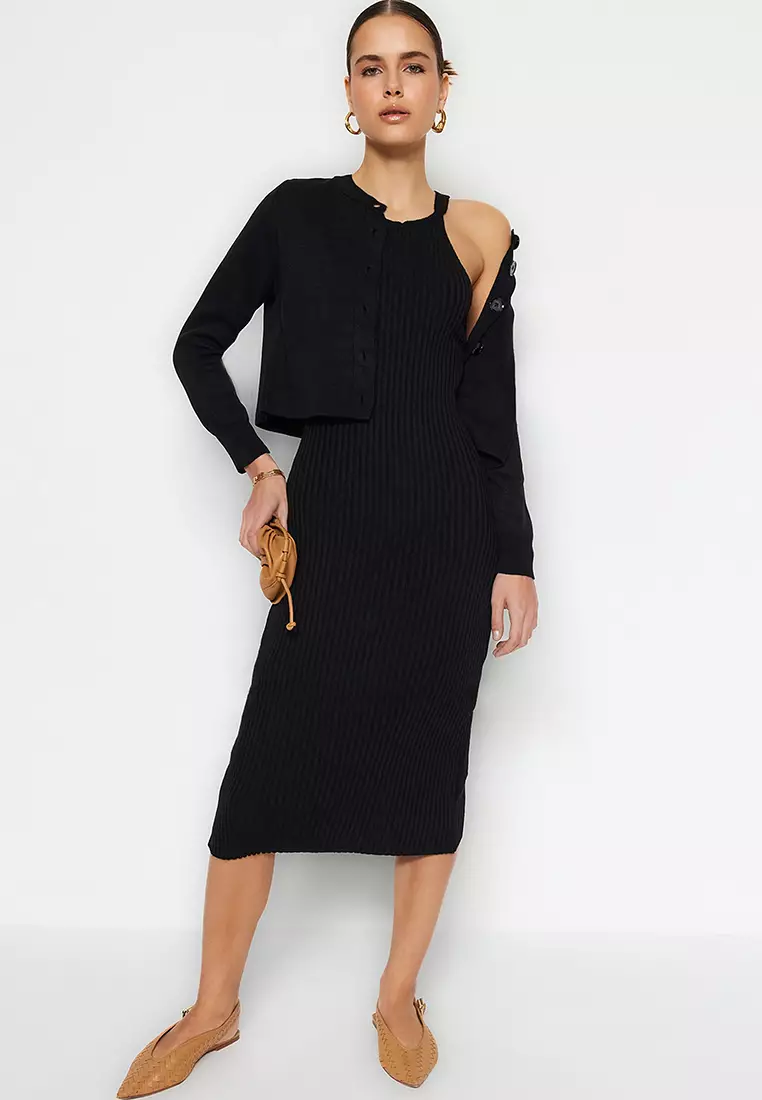 Sleeveless knitted dress - Black - Ladies