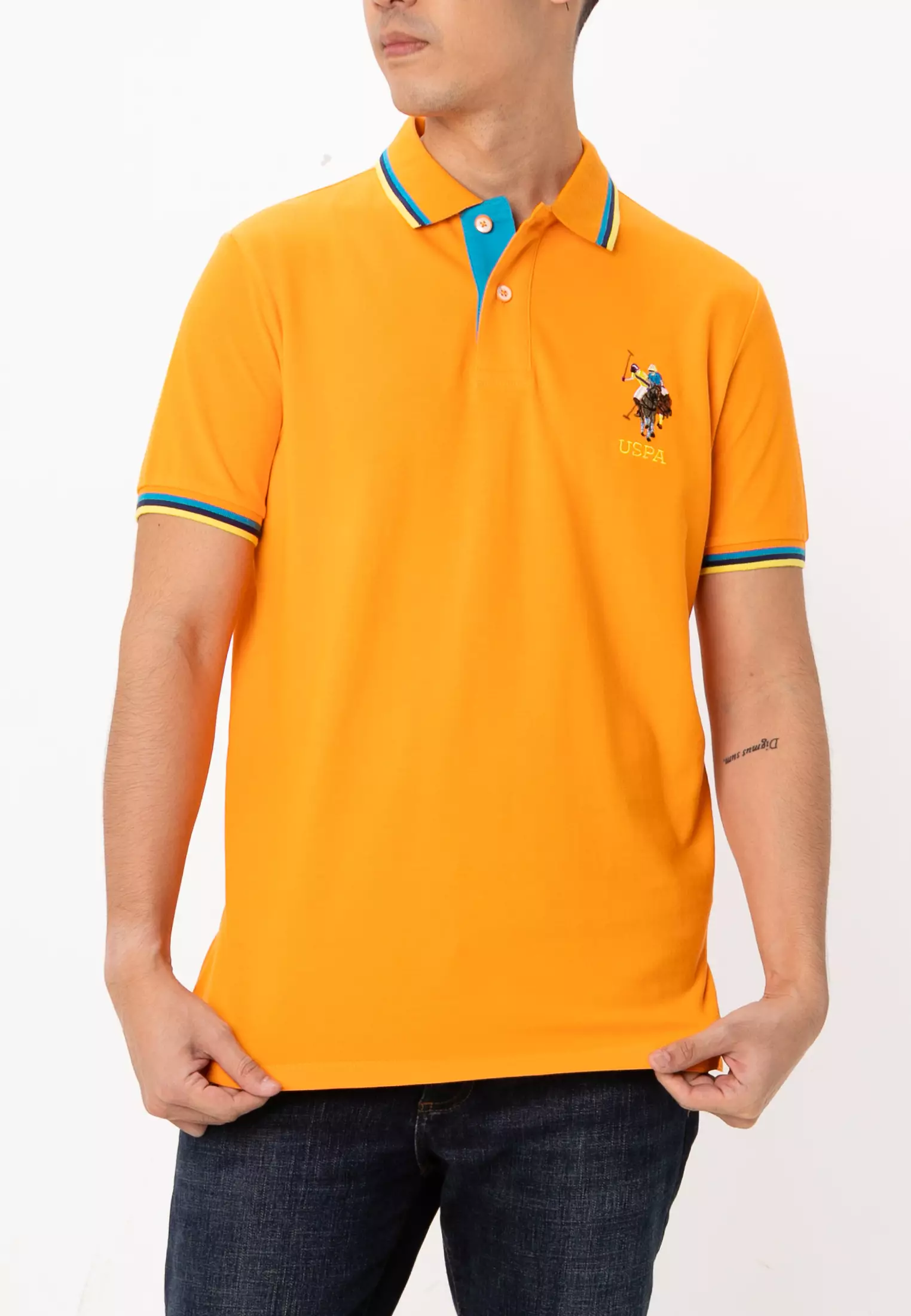 Short Sleeves Collared Polo Shirt
