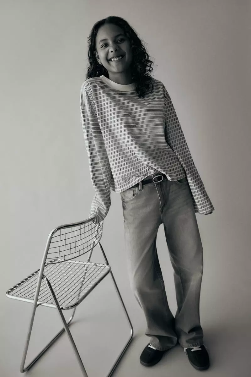 Baggy Fit Bootcut Leg Jeans