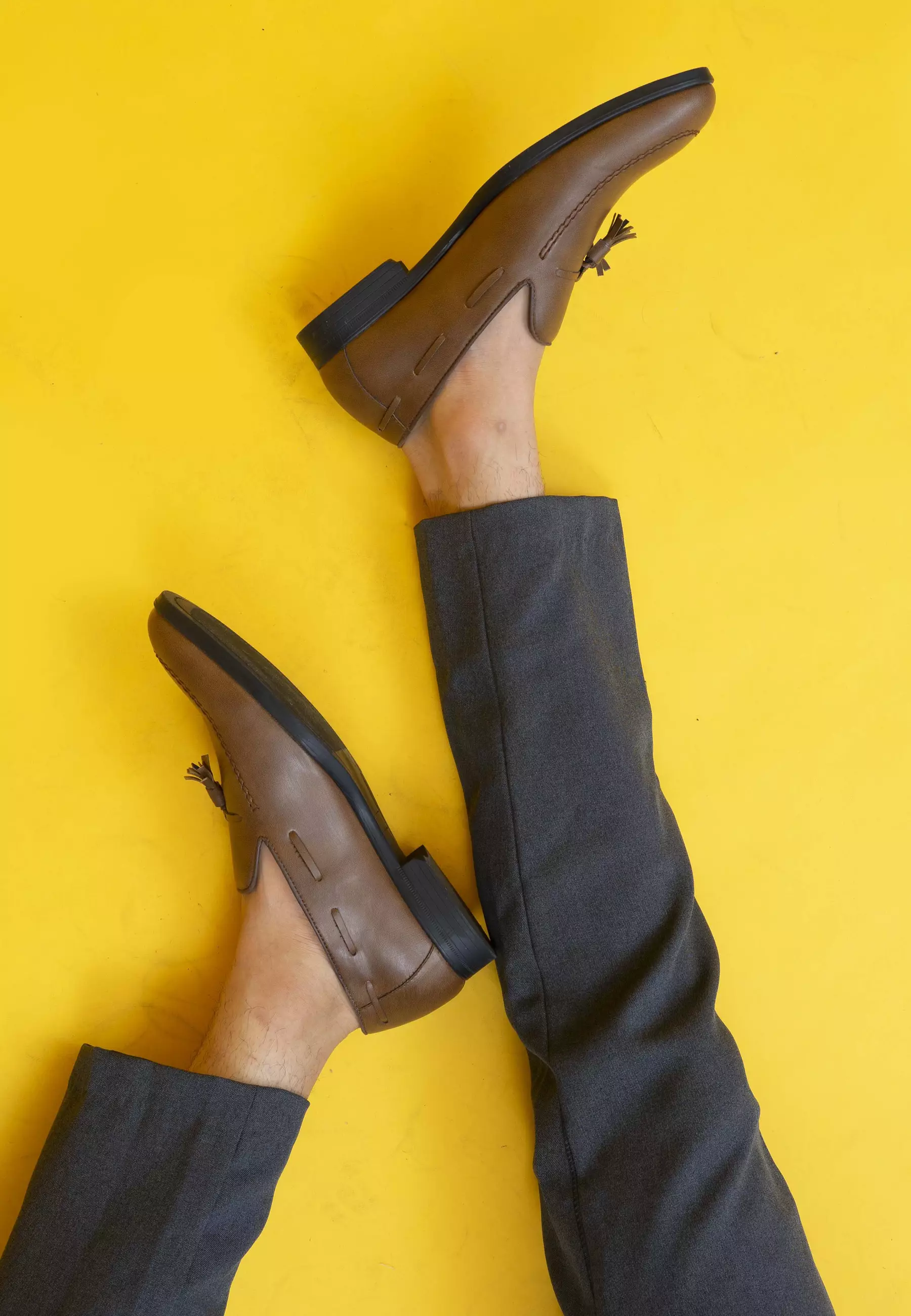 Sepatu kulit pria formal pantofel Tassel loafer coklat houseofcuff