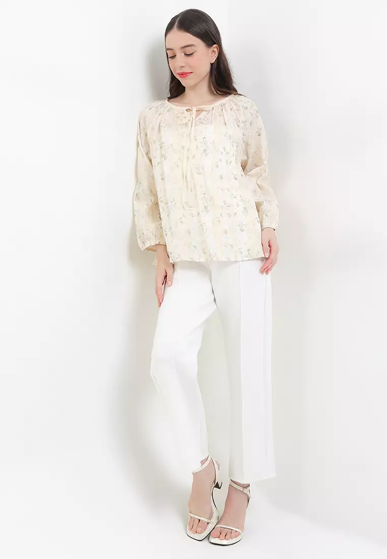 L/S Flo Print Eyelet Blouse W/ Lace Tie
