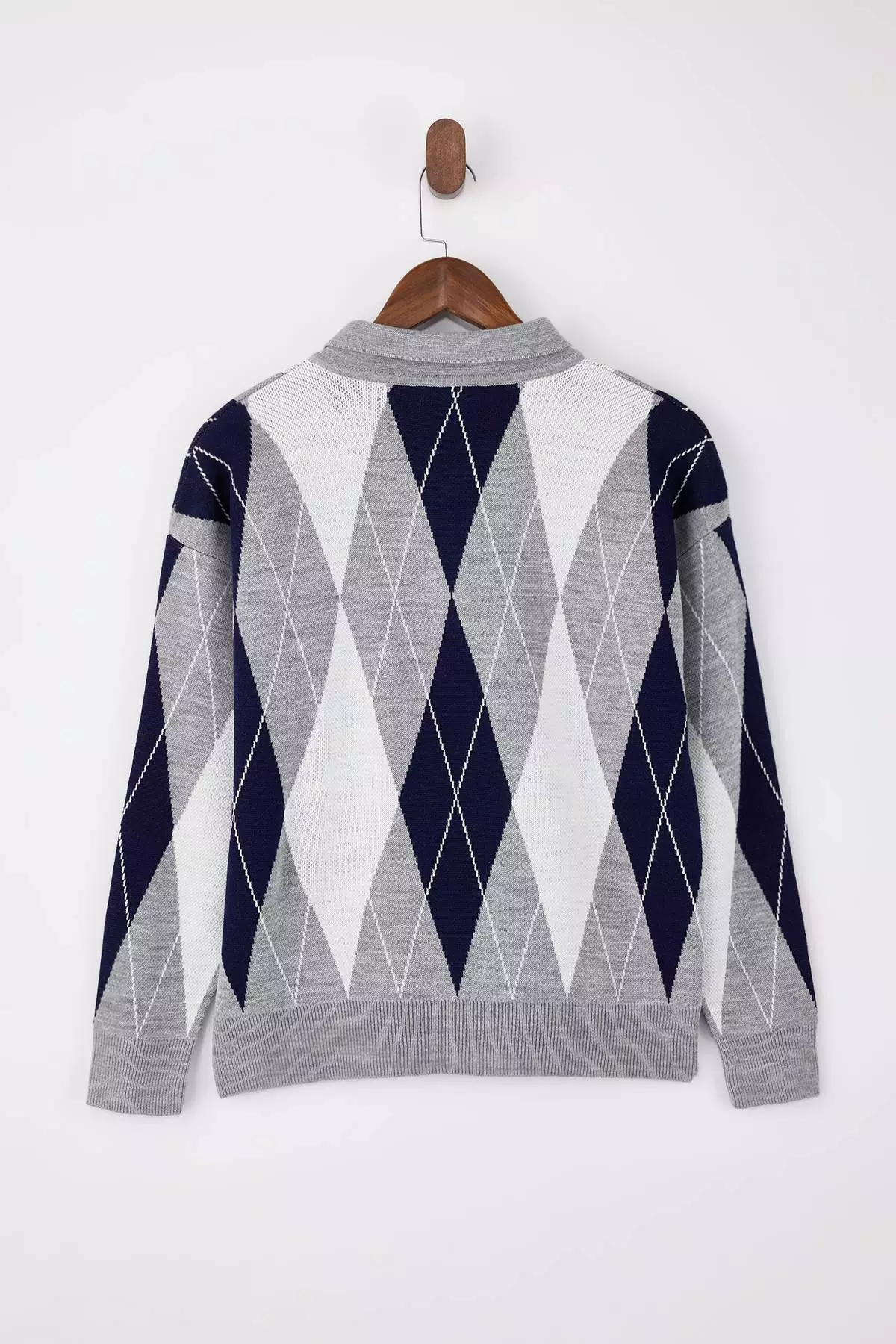 Buy Trendyol Gray Argyle Pattern Wide Fit Knitwear Sweater