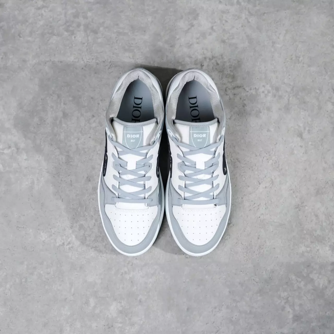 Sepatu CHRISTIAN DIOR B57 CD OBLIQUE WHITE GREY SNEAKER 100% ORIGINAL