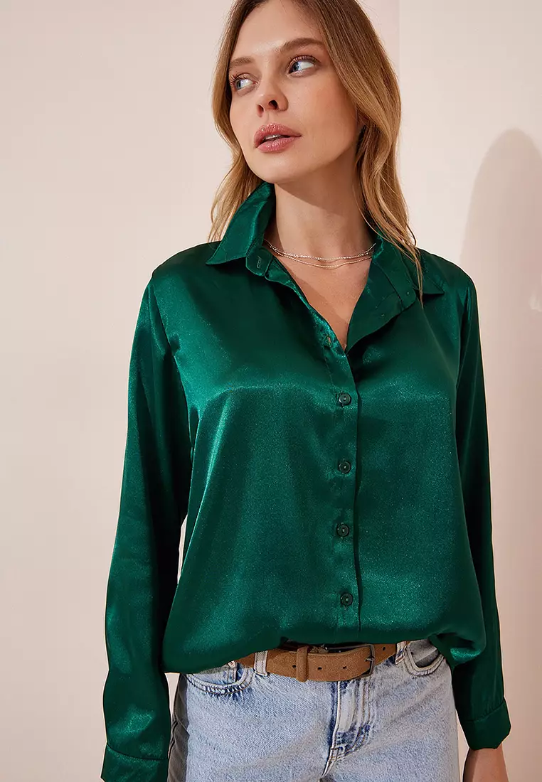 Slightly Flowing Satin Shirt