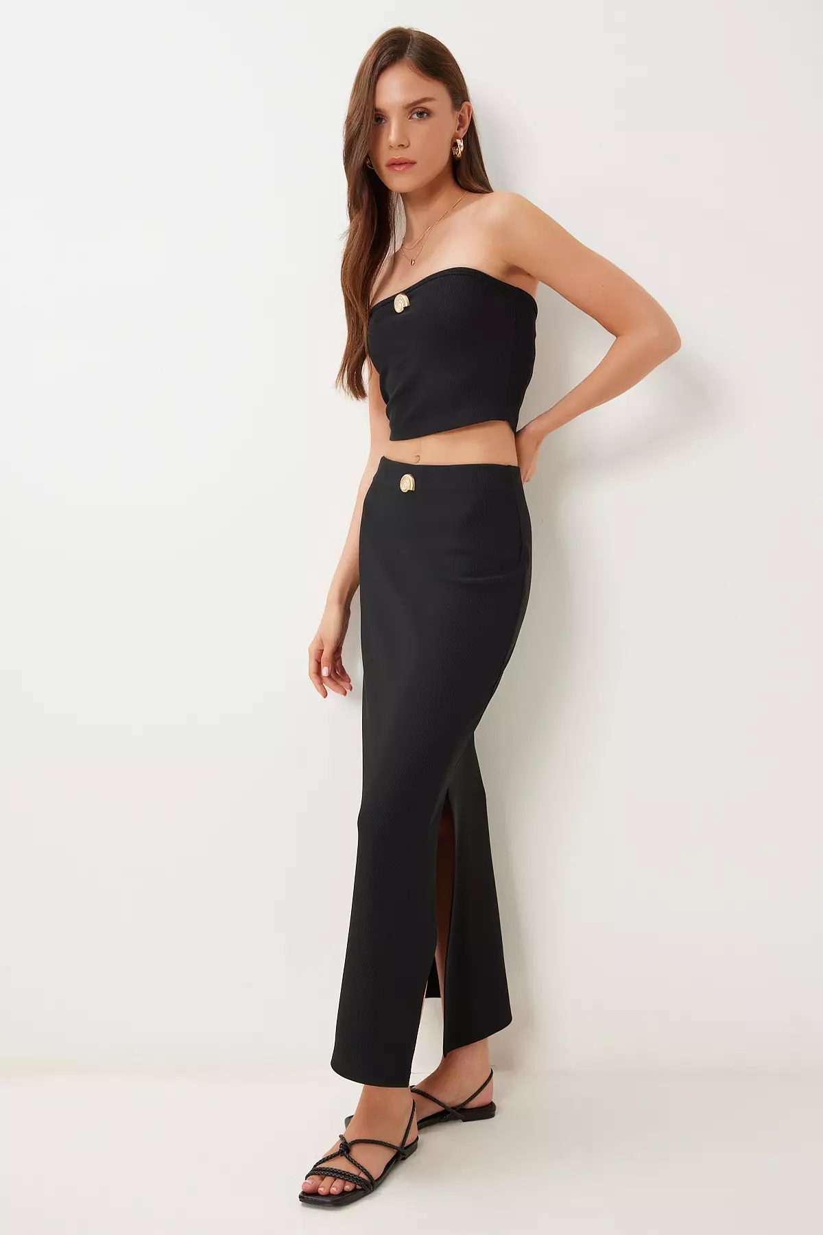 Buy Happiness Istanbul Women's Black Gold Accessory Ribbed - Main Image