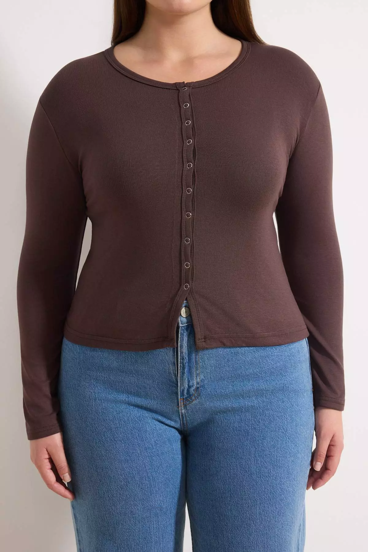 Brown Snap Crop Boy Basic Knitted Plus Size Blouse Tbbaw26Af00119