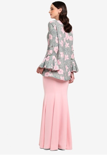 Buy Olina Set Modern Baju Kurung from Jovian Mandagie for Zalora in Pink at Zalora