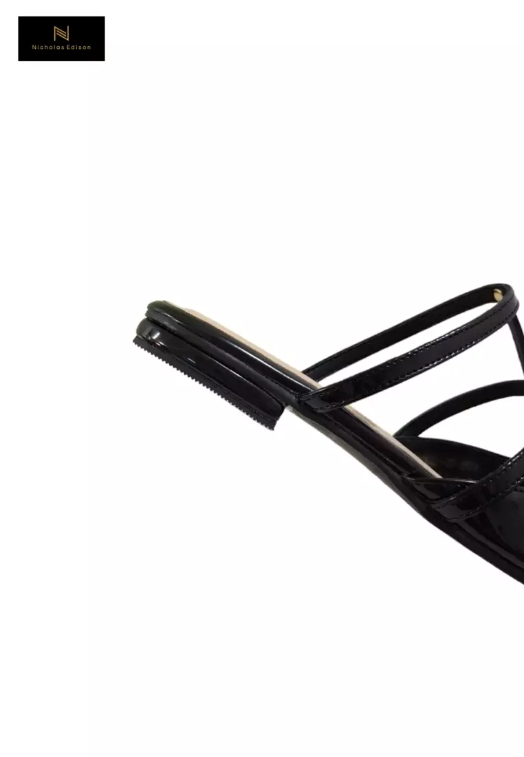 Nicholas Edison Flat Nabila Black