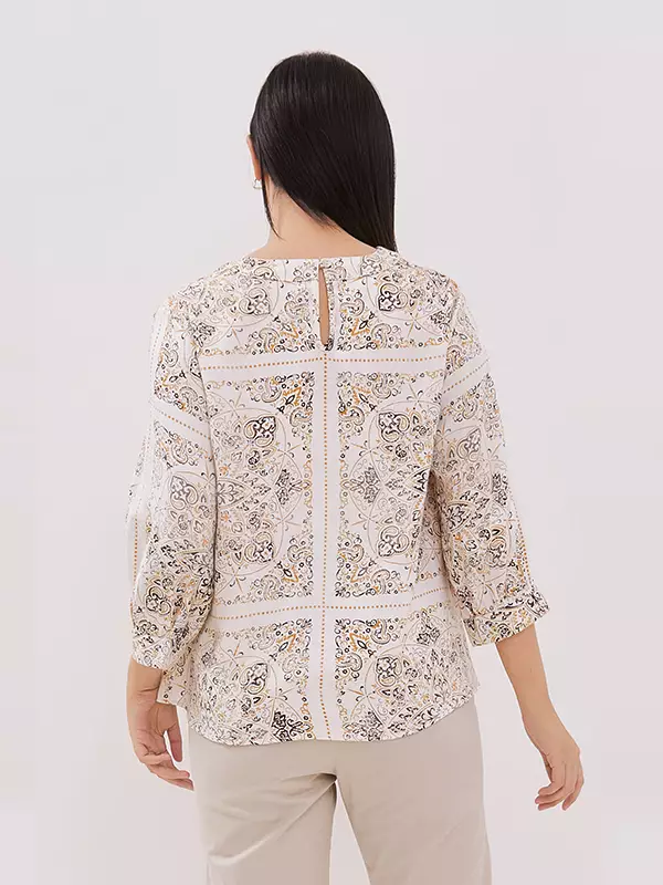 Minimal Laras Blouse Ivory