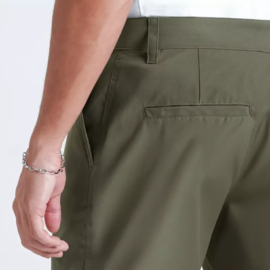 CELCIUS Celana Chinos Pendek L03000717C  Olive