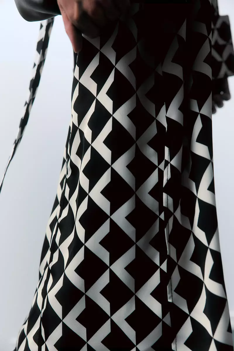 Tie-belt shirt dress