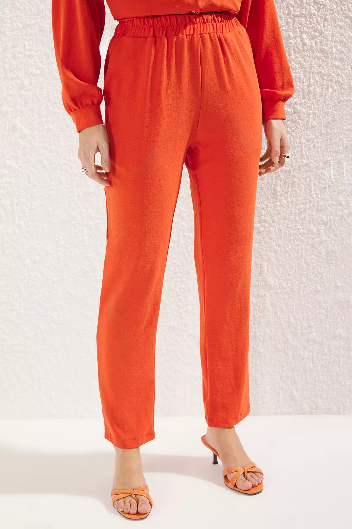 MODEST Tie-Waist Tunic Set