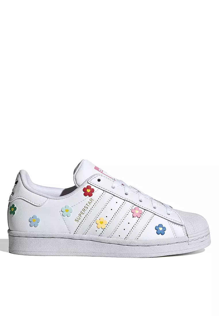 Discount on Adidas  shoes - SKU: Originals X Hello Kitty Superstar Shoes