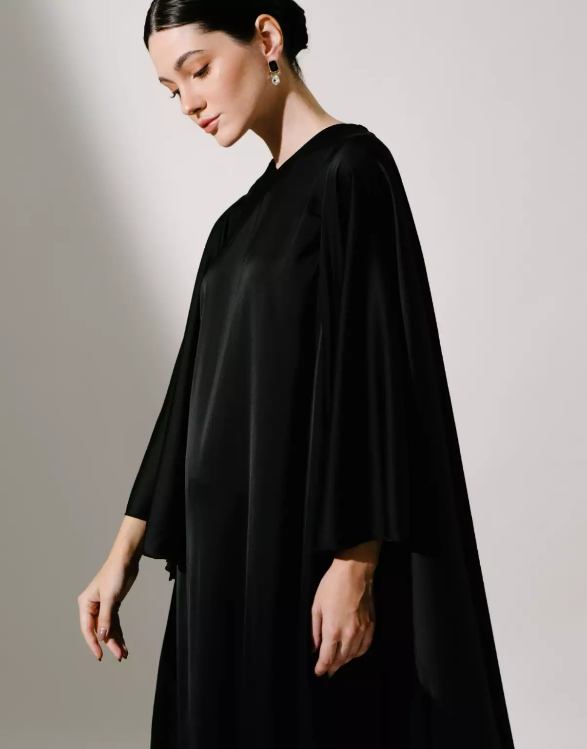 Demure Signature - SARA KAFTAN IN SHIMMER SATIN  -  DRESS