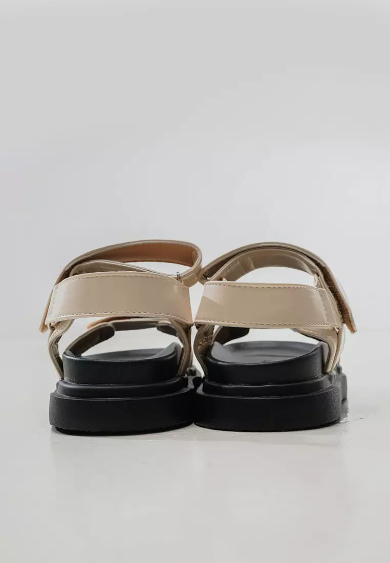 Kenzi Platform Sandals
